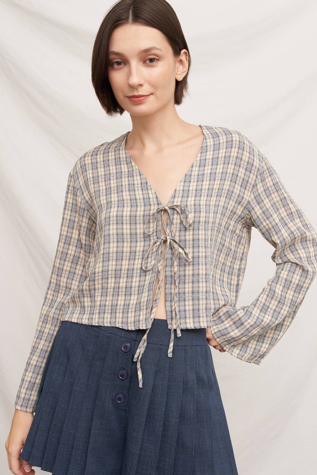 Tie Front Long Sleeve Plaid Blouse: Blue / M