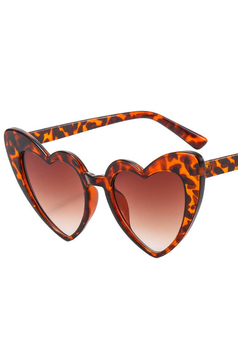 HEART SUNGLASSES_CWASG0127: BLACKGREY / (OS) 1