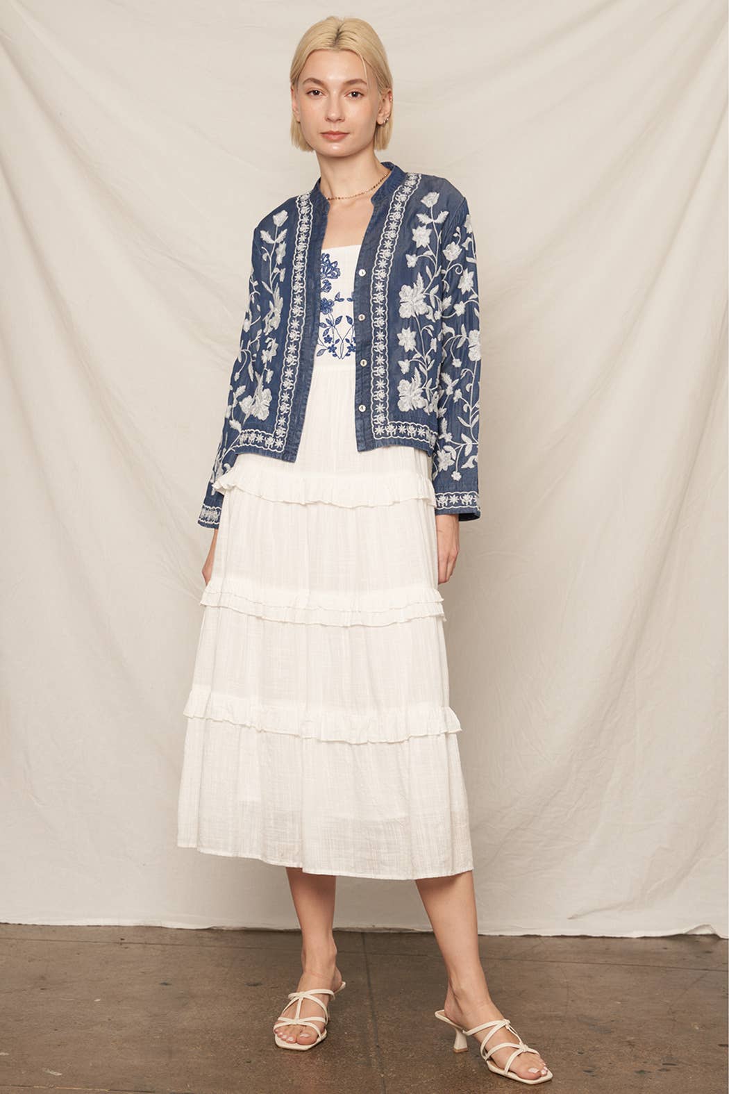 Long Sleeve Embroidered Denim Button Down Top: Dark Denim / M/L