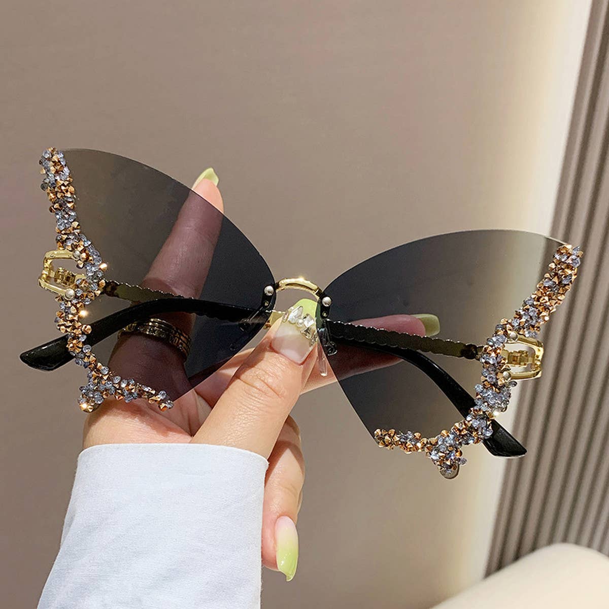 VINTAGE RHINESTONE BUTTERFLY SUNGLASSES_CWASG0205: Blue / (OS) 2