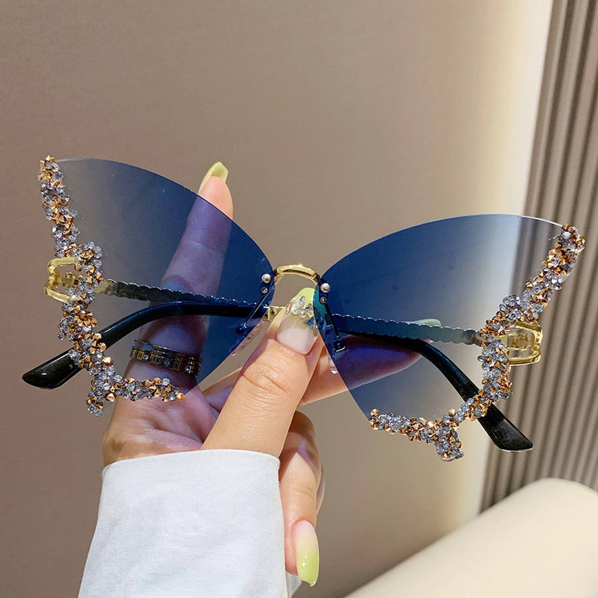 VINTAGE RHINESTONE BUTTERFLY SUNGLASSES_CWASG0205: Blue / (OS) 2