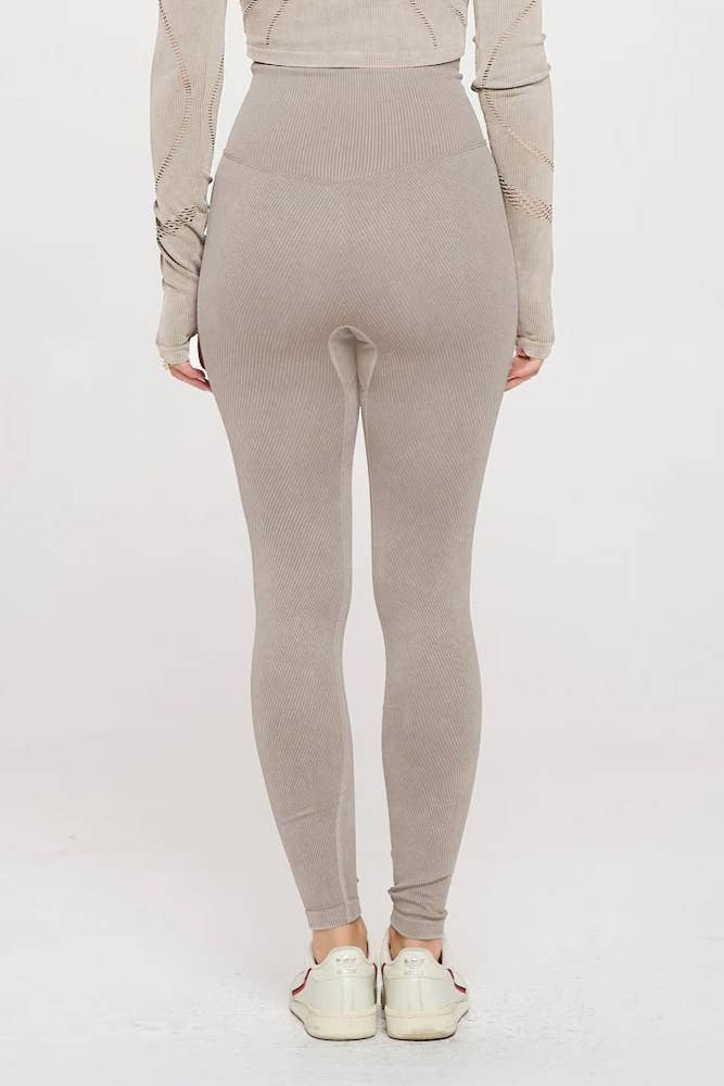 Mineral washed seamless high waist high presser yoga legging: Black
