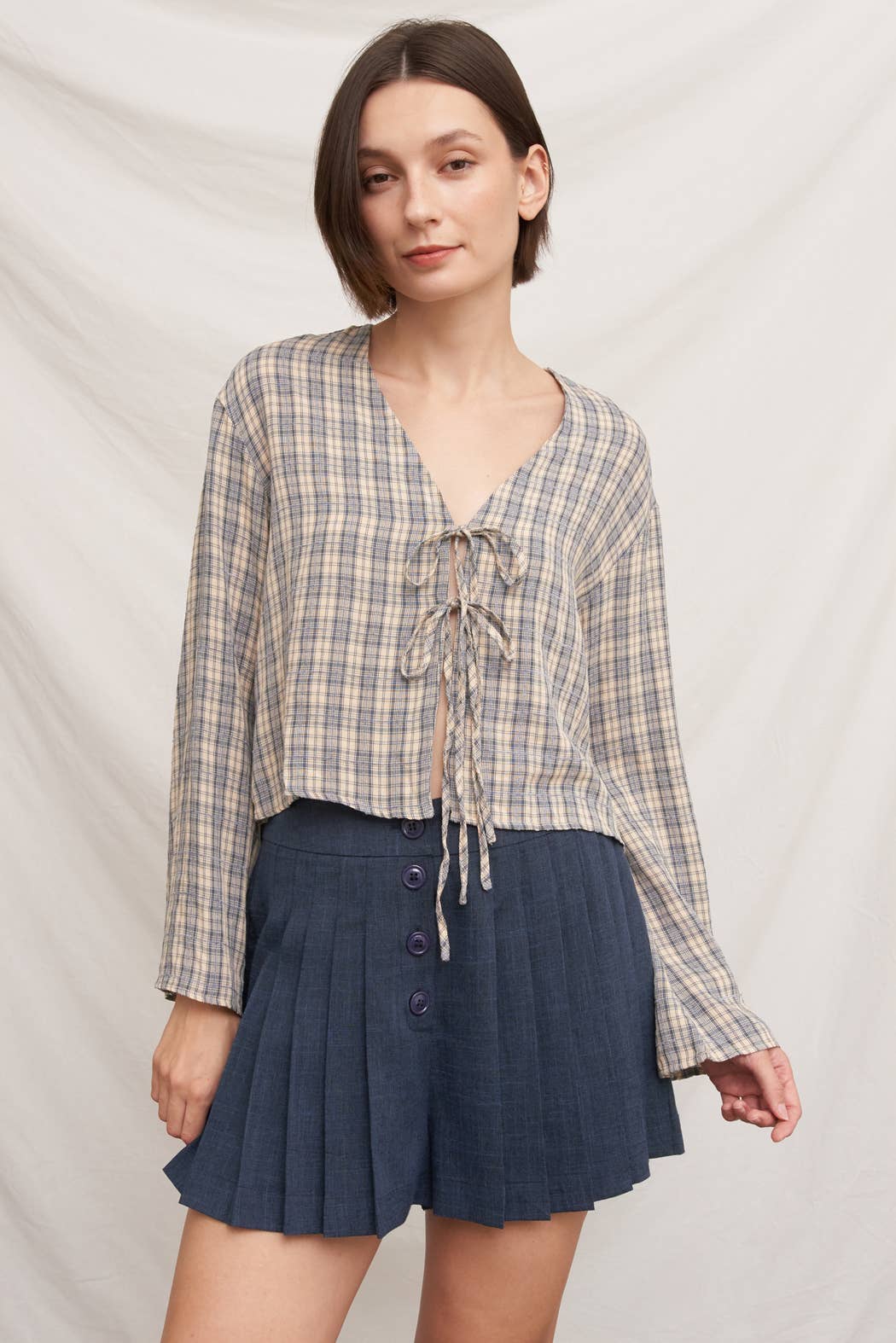 Tie Front Long Sleeve Plaid Blouse: Blue / M
