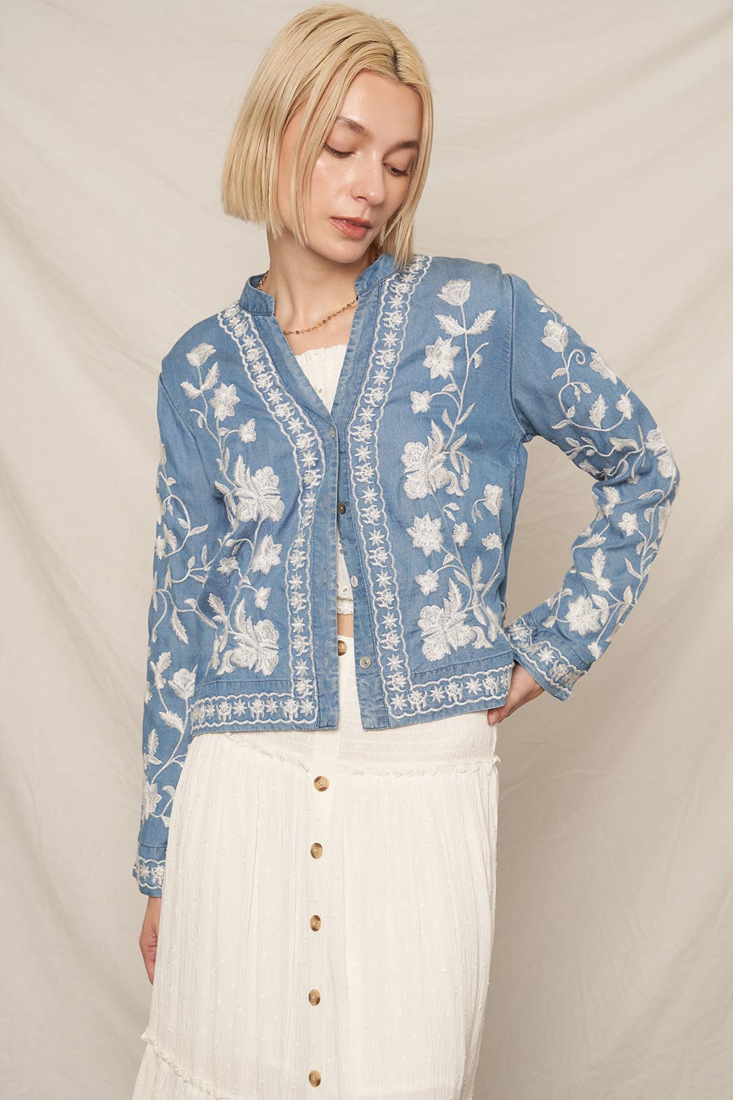 Long Sleeve Embroidered Denim Button Down Top: Dark Denim / M/L