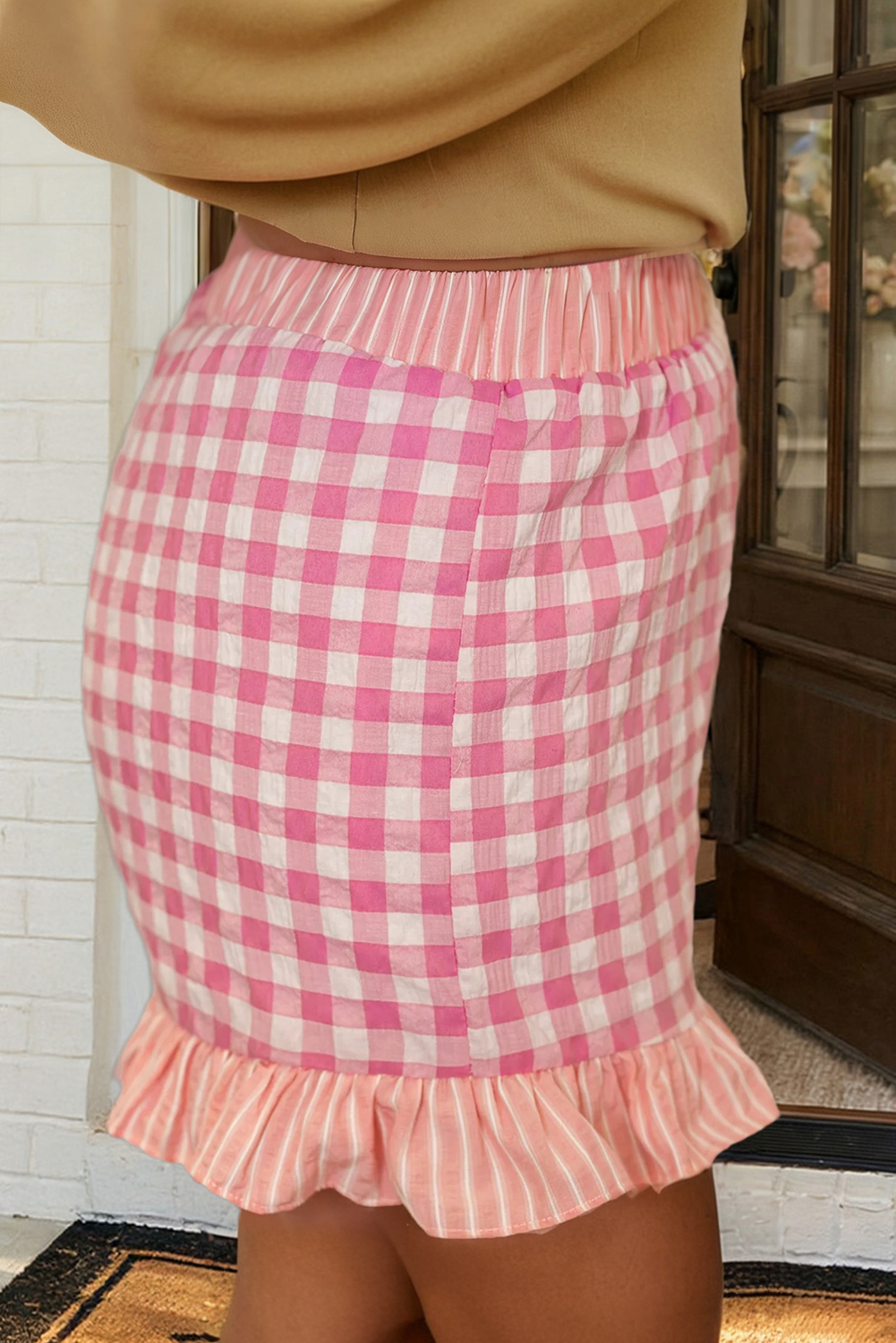 LAS Gingham Print Ruffled Shorts (S-XL): Red / Missy / L
