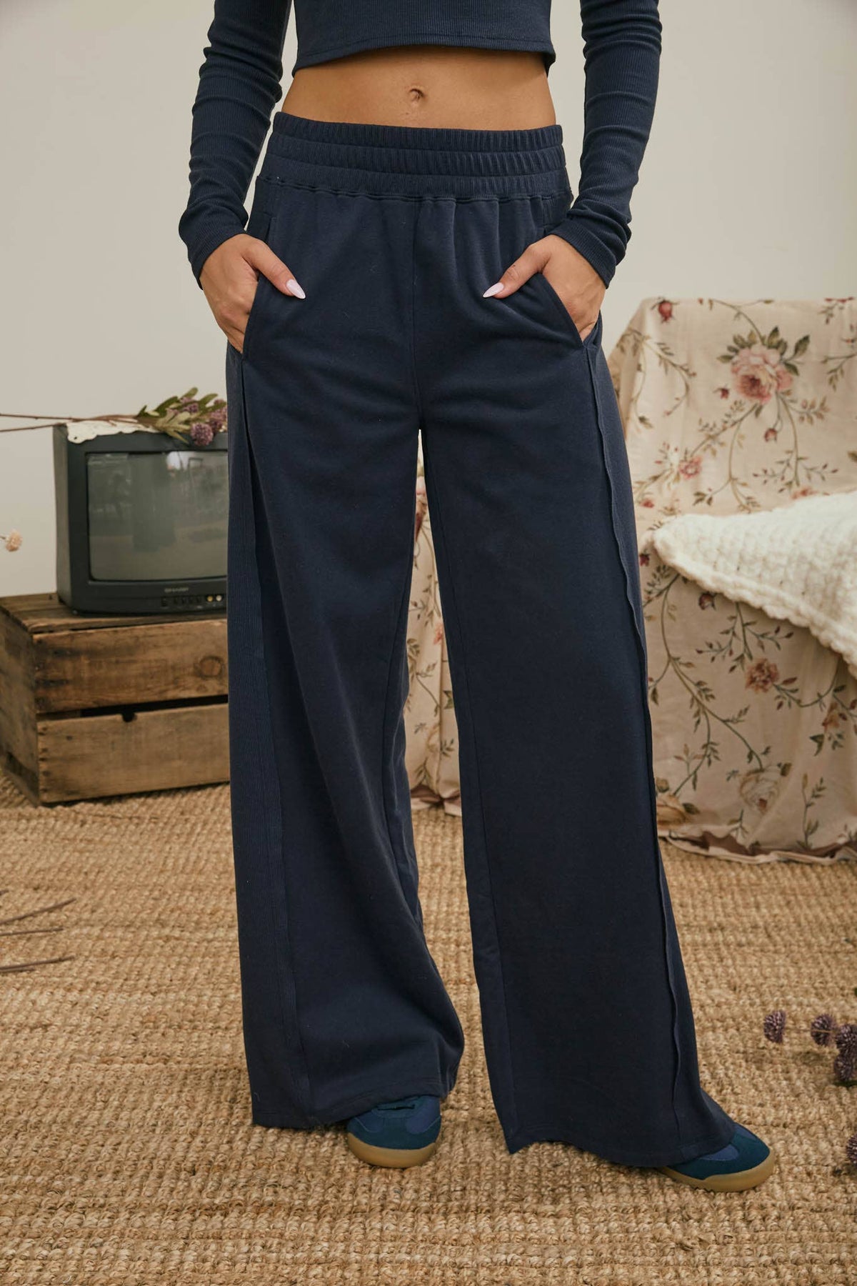 ELASTIC WAIST SIDE PANEL KNIT LOUNGE PANTS : BROWN