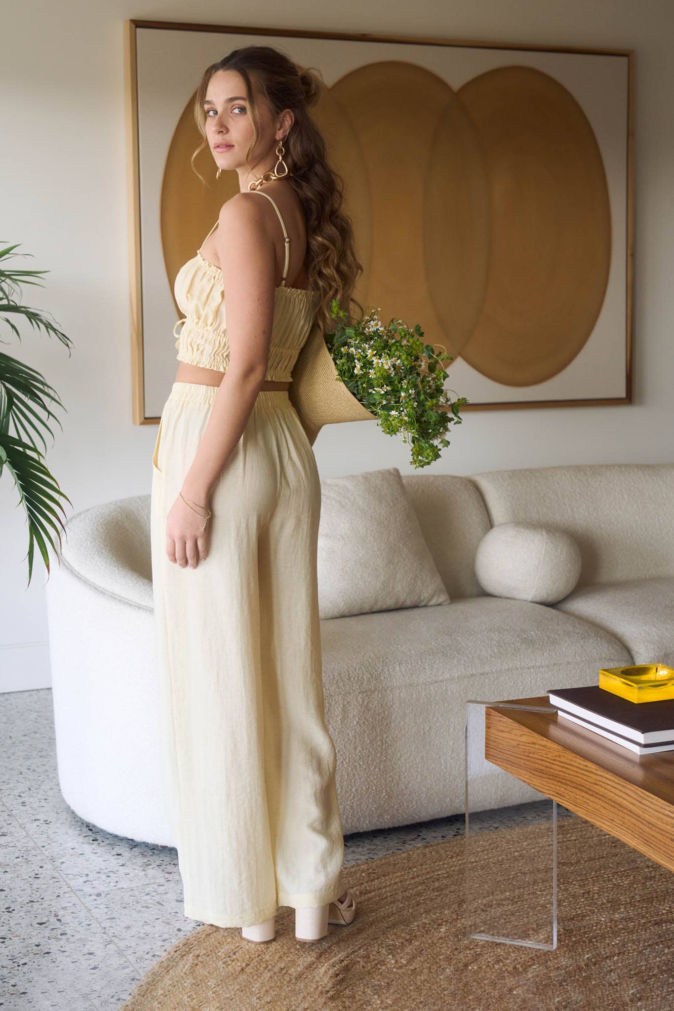 FRONT TIE CROPPED CAMI TOP AND WIDE LEG PANT SET: LIGHT YELLOW