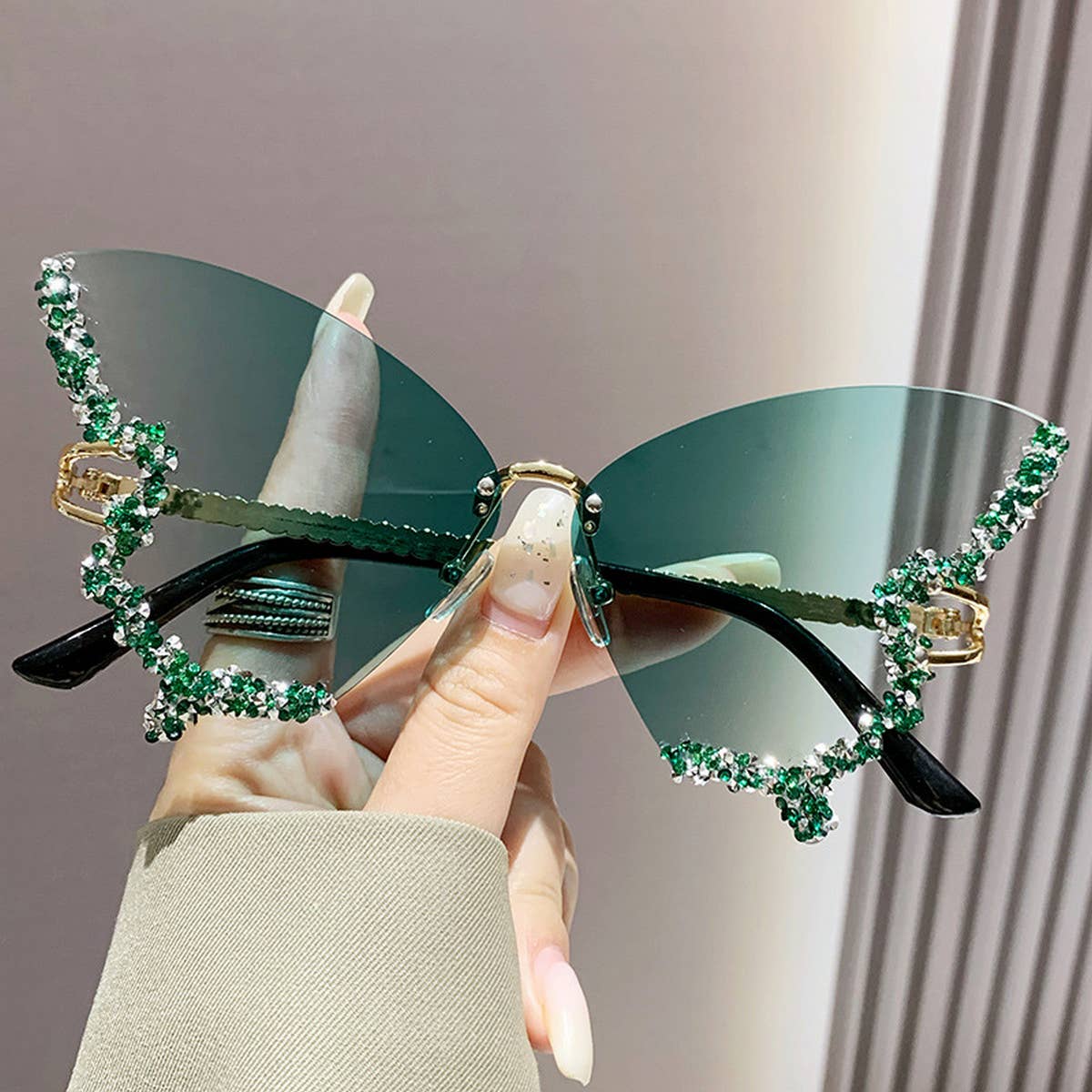 VINTAGE RHINESTONE BUTTERFLY SUNGLASSES_CWASG0205: Blue / (OS) 2