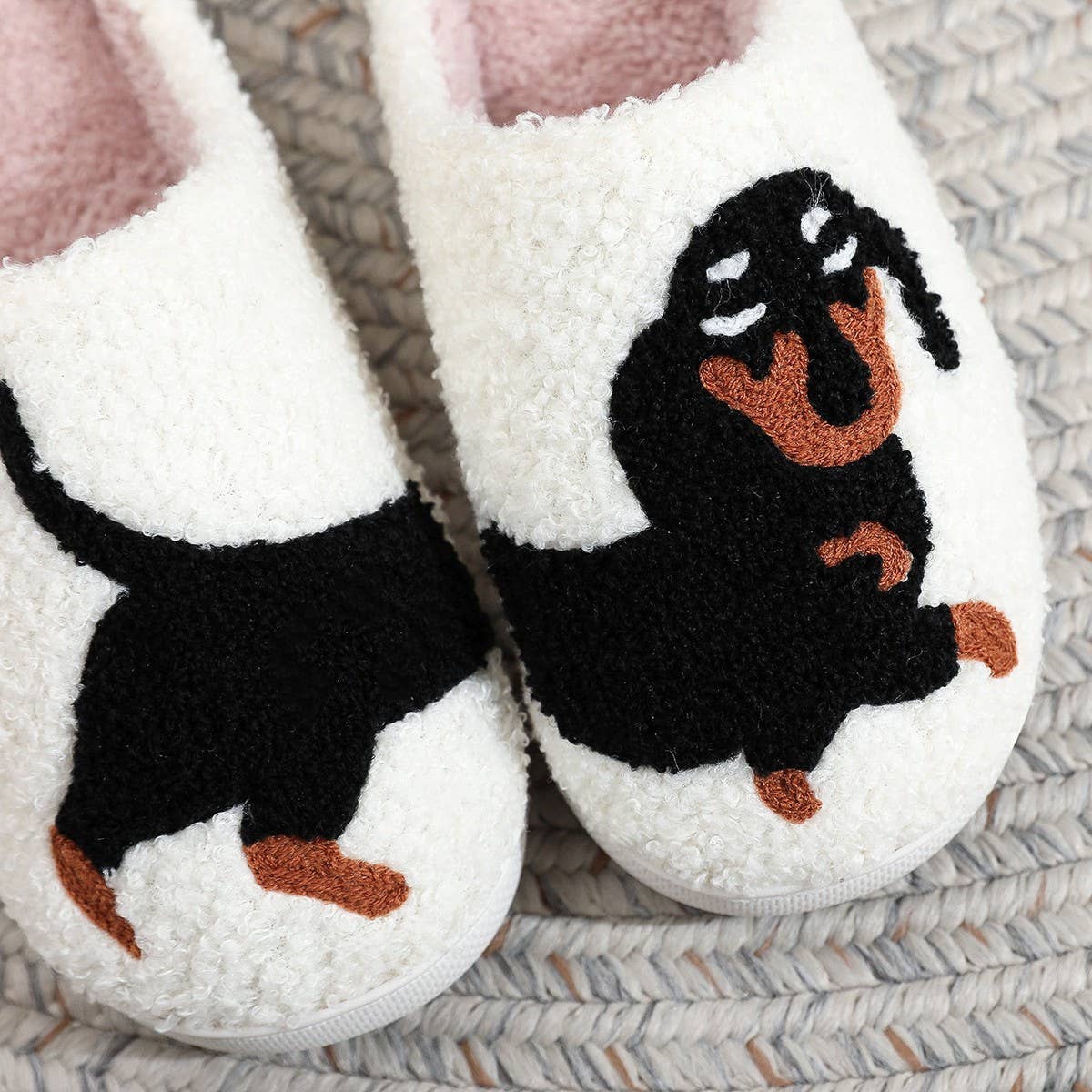 POPULAR DACHSHUND EMBROIDERED COTTON SLIPPERS_CWSHS0769: White / (7) 1