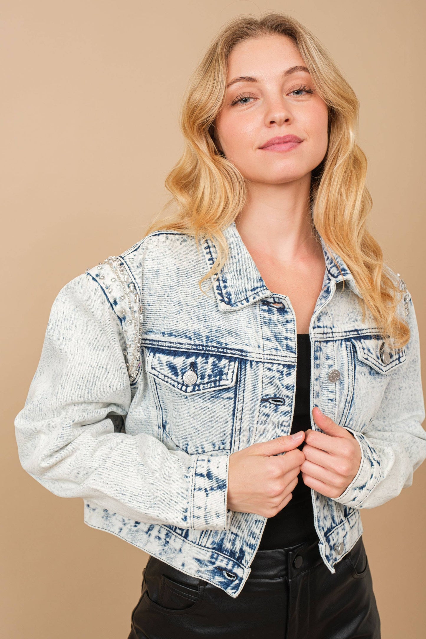 80037J - Acid Washed Shoulder Beading Denim Jacket: LIGHT WASH / S