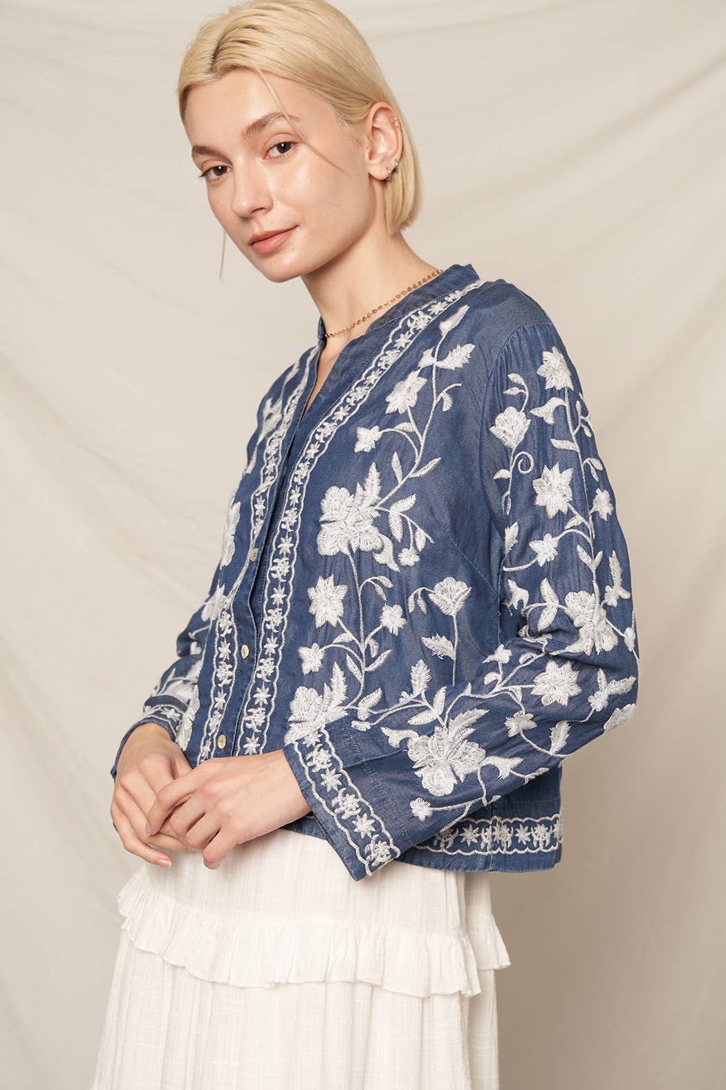 Long Sleeve Embroidered Denim Button Down Top: Dark Denim / M/L