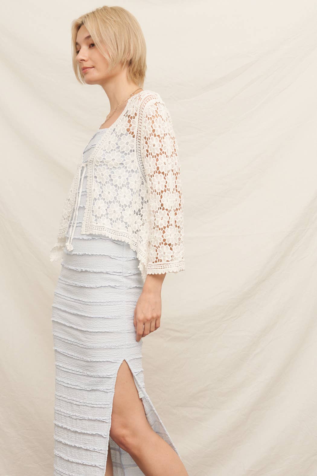 Floral Crochet Tie Front Cardigan: Natural / S/M