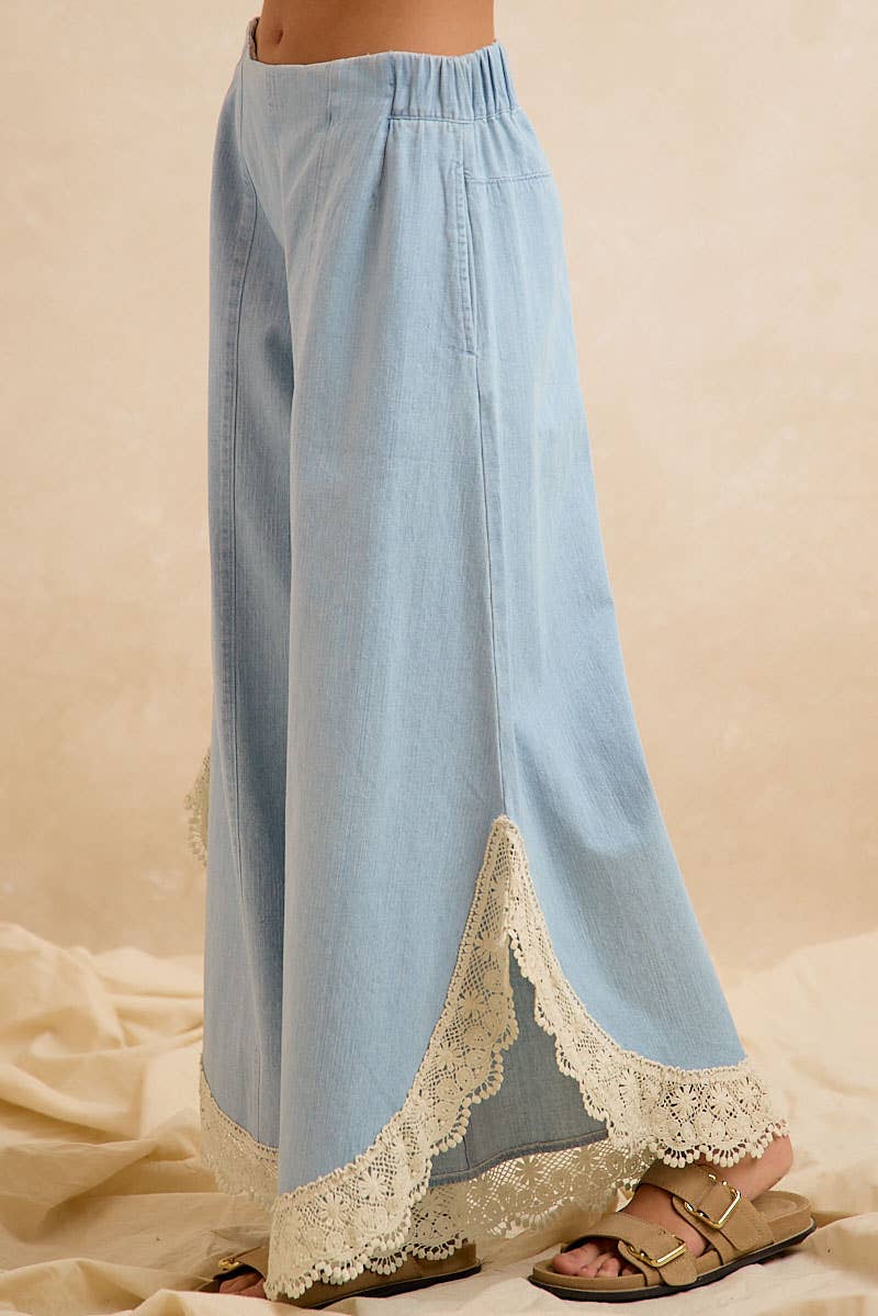 WIDE LEG CROCHET LACE WITH TULIP HEM JEANS: DENIM / XL