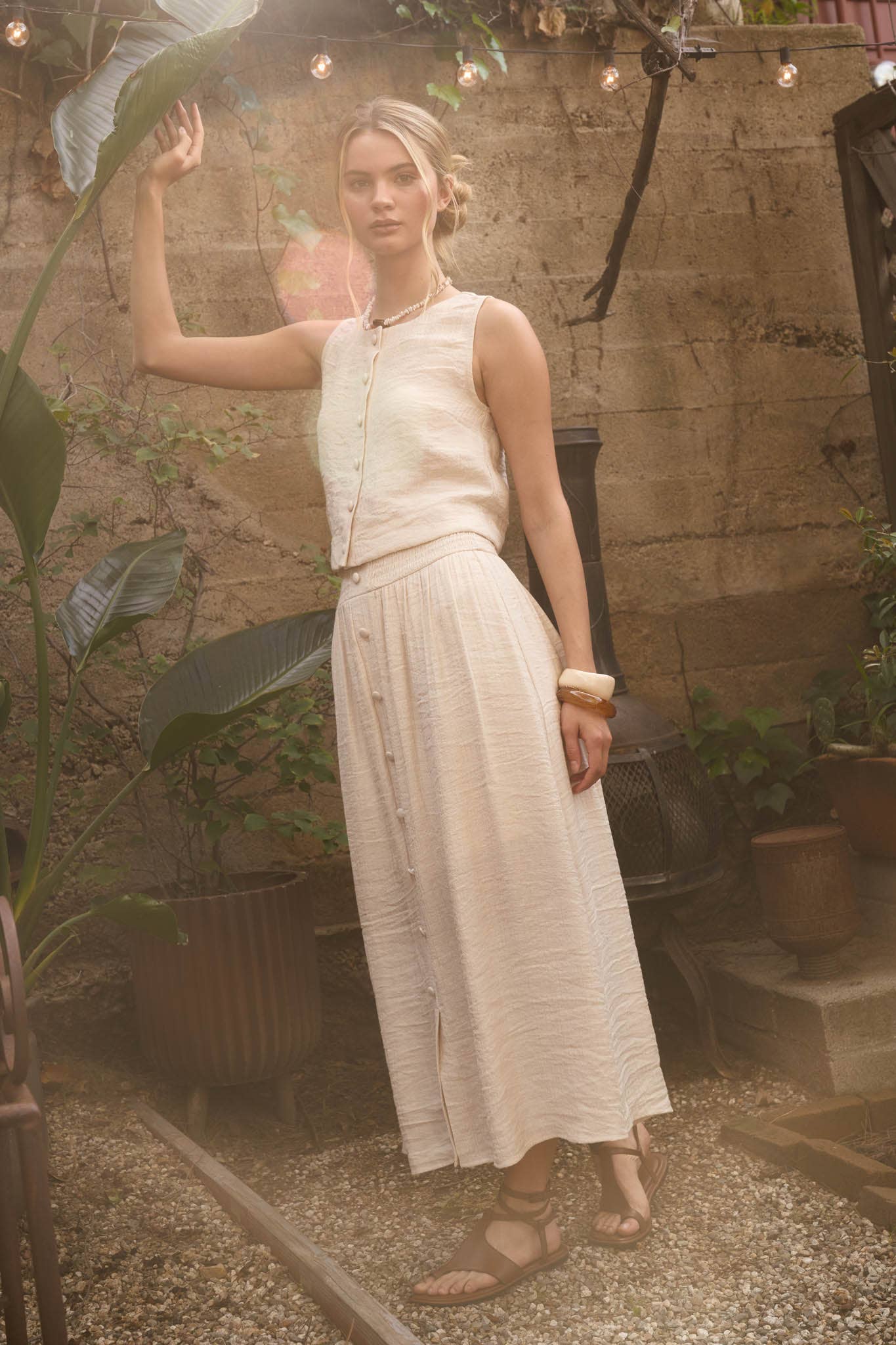 SMOCKED WAIST RUFFLE DETAIL BUTTON DOWN MIDI SKIRT: NATURAL