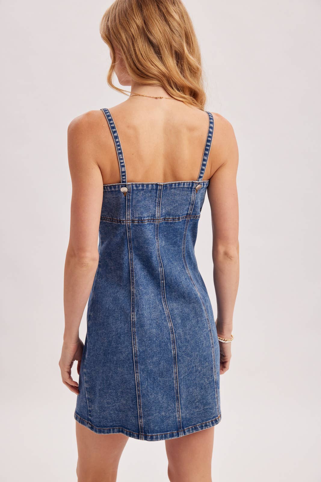 DENIM BUTTON DOWN MINI DRESS: MED.WASH / L