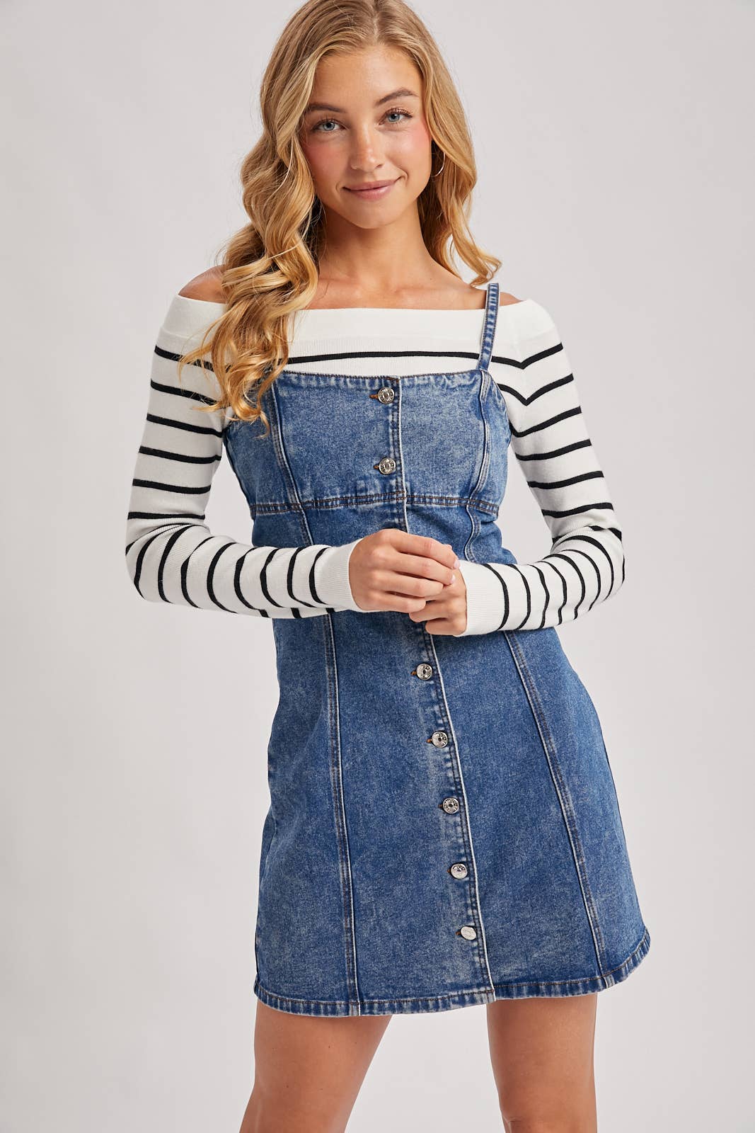 DENIM BUTTON DOWN MINI DRESS: MED.WASH / L