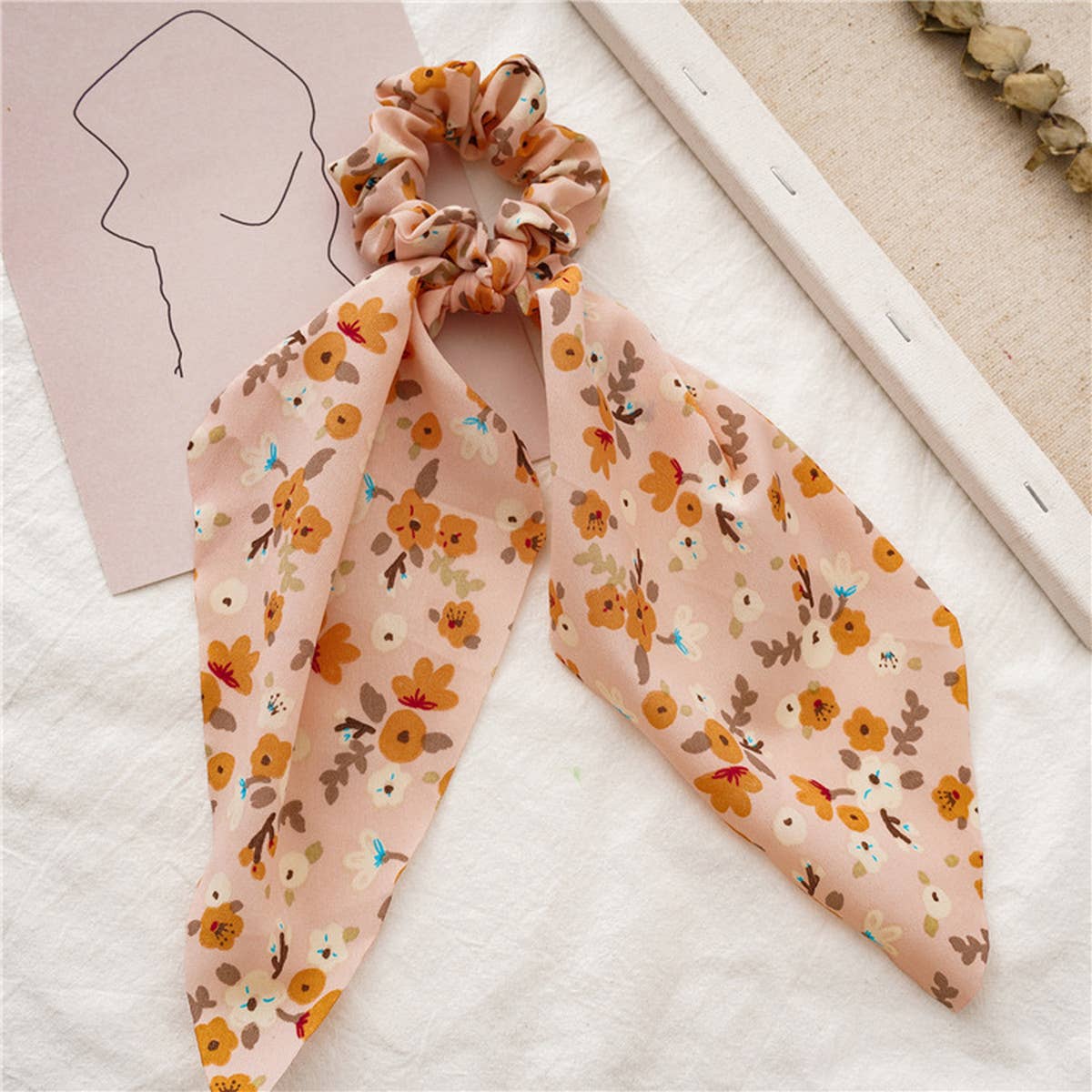 FRESH NEW FLORAL RIBBON HAIR ROPE_CWAHA0846: White / (OS) 3