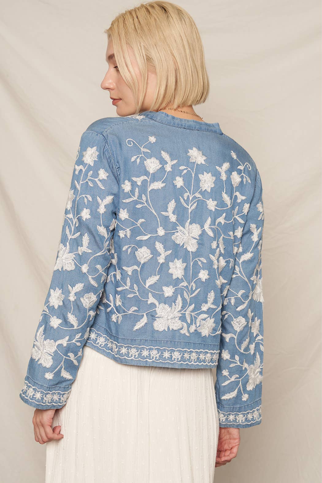 Long Sleeve Embroidered Denim Button Down Top: Dark Denim / M/L