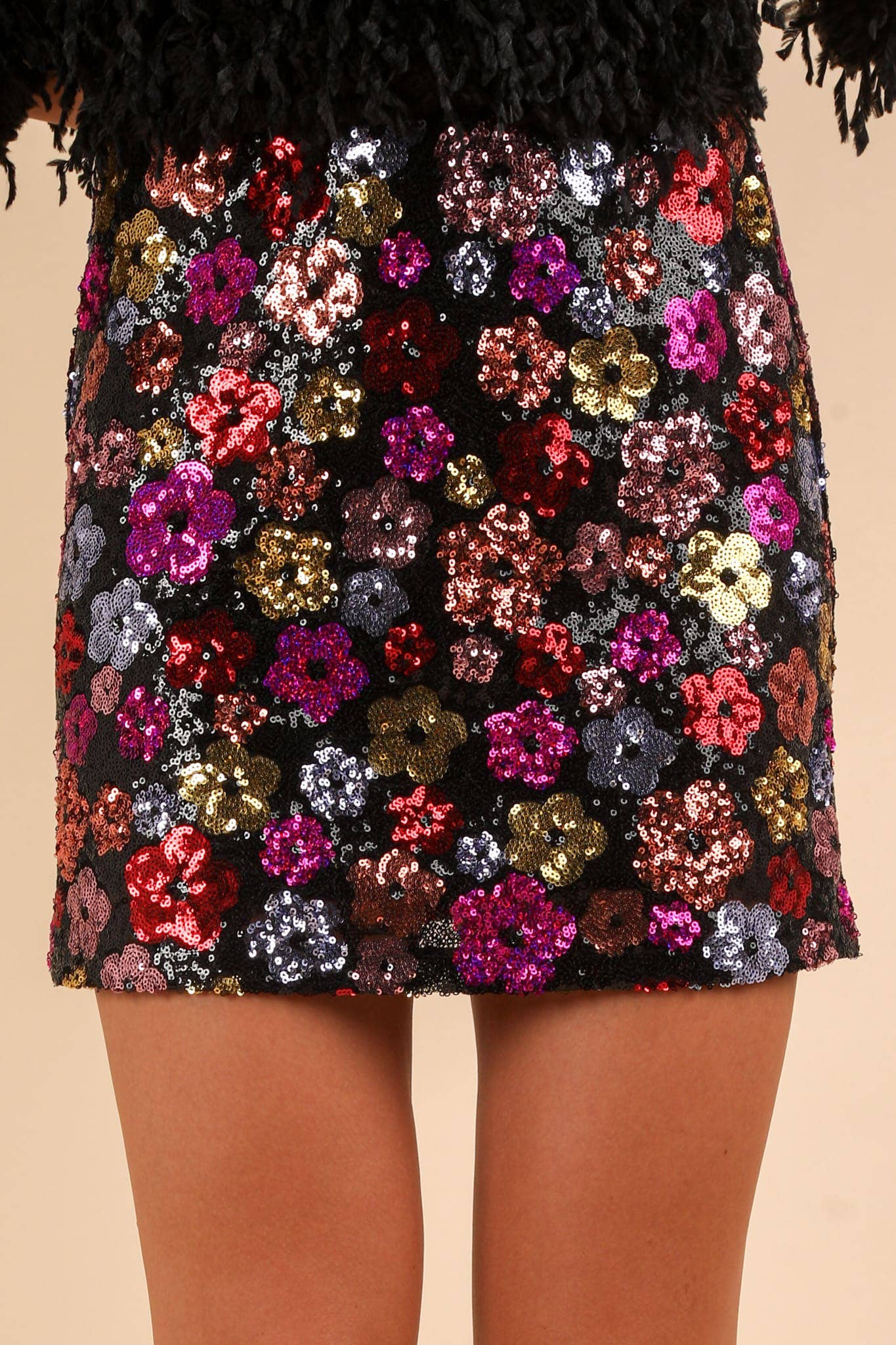 NS50110-Floral Sequin Holiday Mini Skirt: BLACK / S-M-L/2-2-2