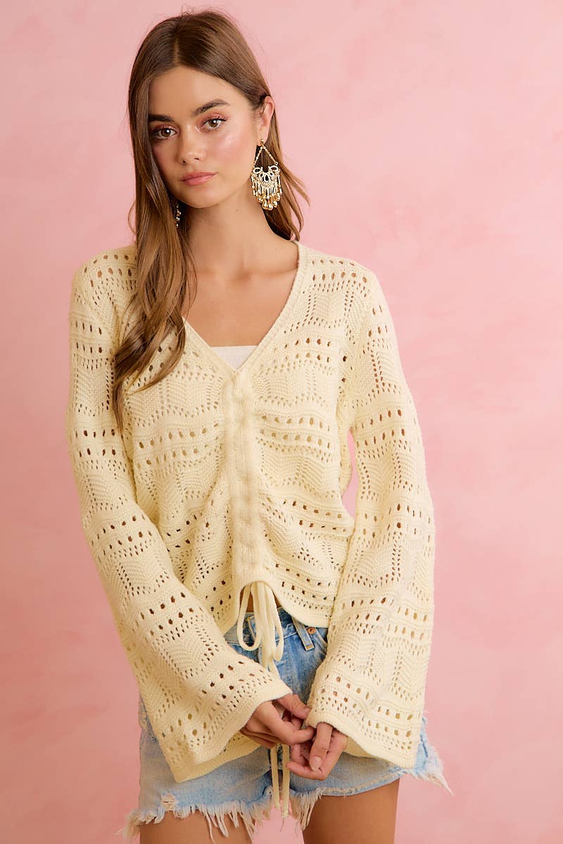 POINTELLE KNIT V NECK RUCHED FRONT LIGHTWEIGHT TOP: IVORY / L