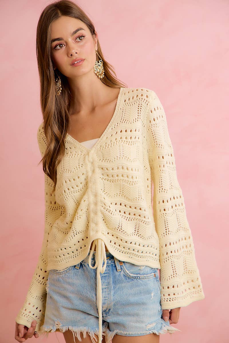 POINTELLE KNIT V NECK RUCHED FRONT LIGHTWEIGHT TOP: IVORY / L