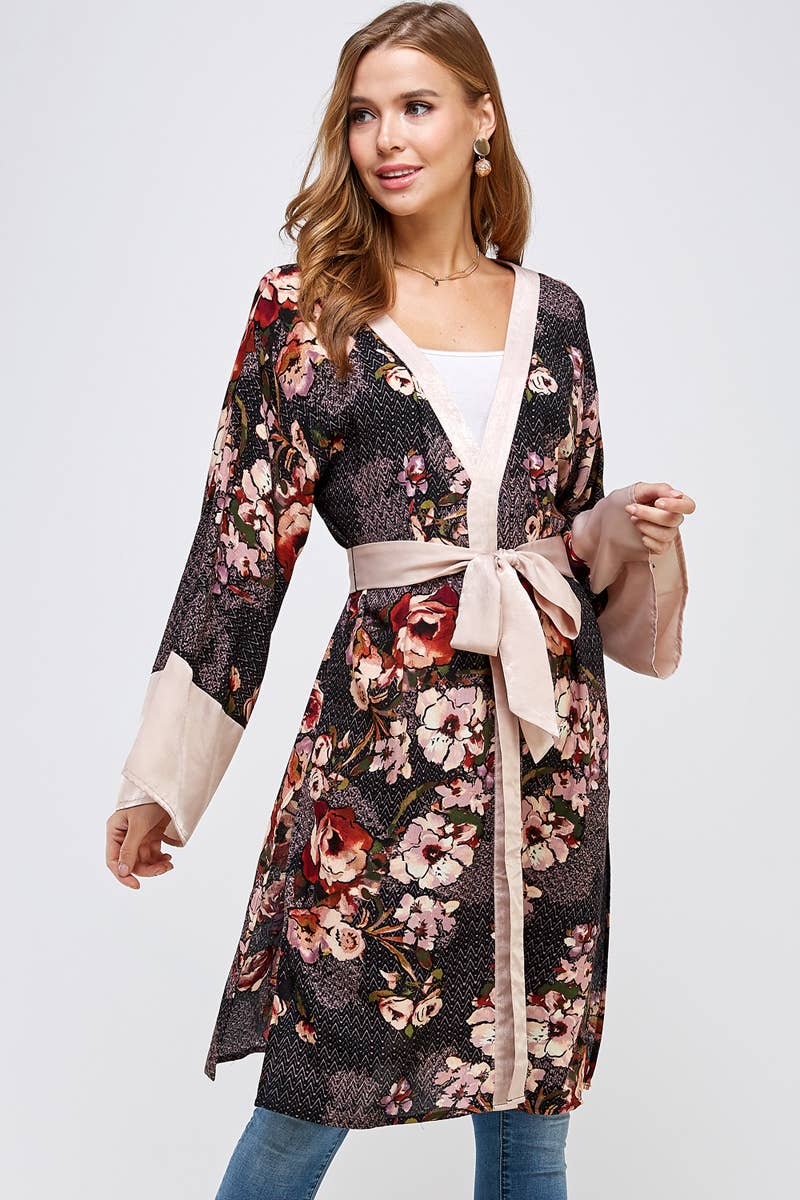 Long Sleeve Floral Satin Waist Tie Kimono: BLACK MAUVE / S