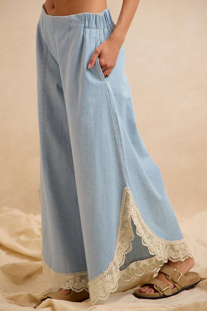 WIDE LEG CROCHET LACE WITH TULIP HEM JEANS: DENIM / XL