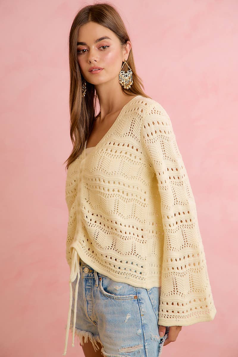POINTELLE KNIT V NECK RUCHED FRONT LIGHTWEIGHT TOP: IVORY / L