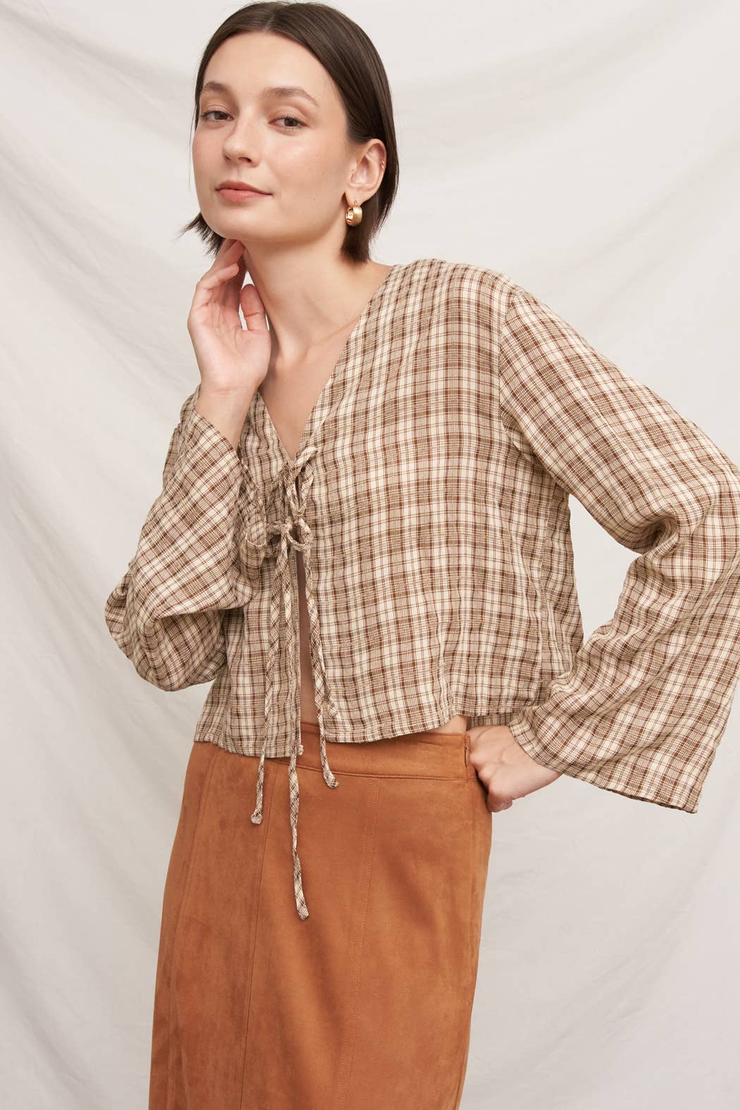 Tie Front Long Sleeve Plaid Blouse: Blue / L