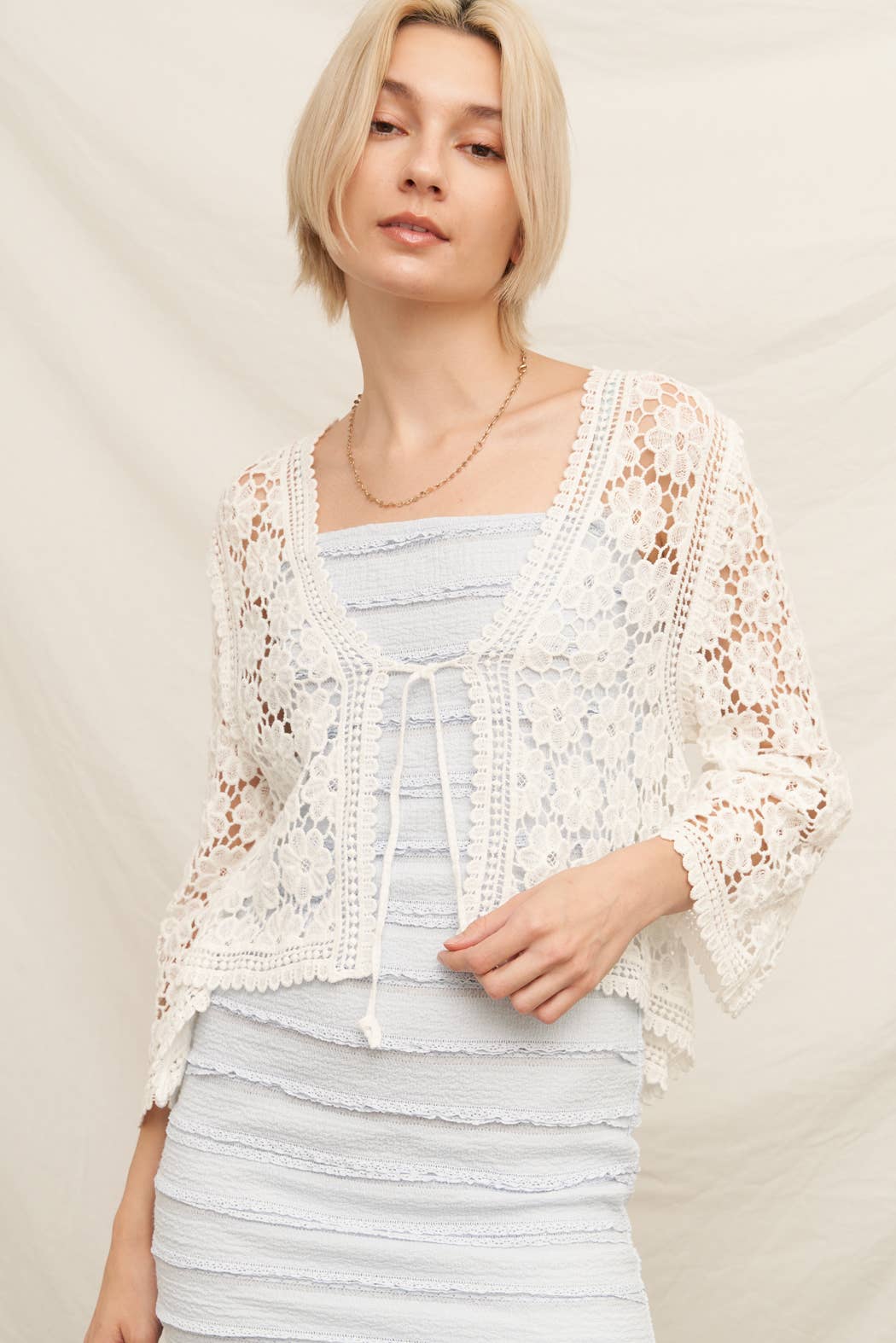 Floral Crochet Tie Front Cardigan: Natural / S/M