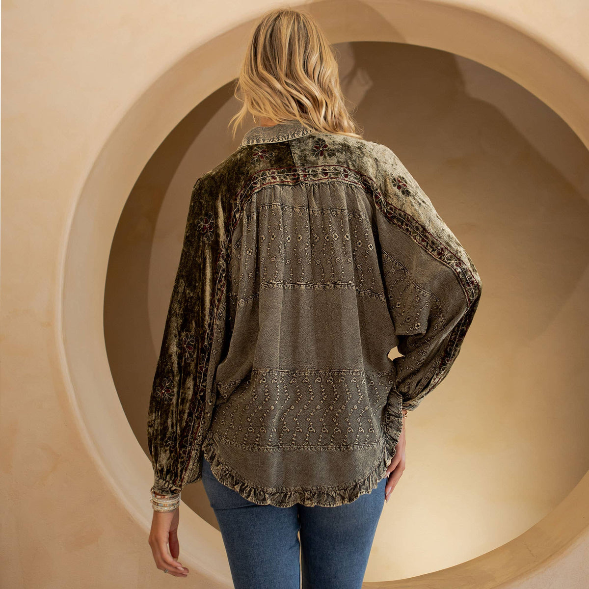 Bohemian Elegance: Stonewashed Rayon Top: Olive / REGULAR (S-M-L-XL-1-2-2-1)