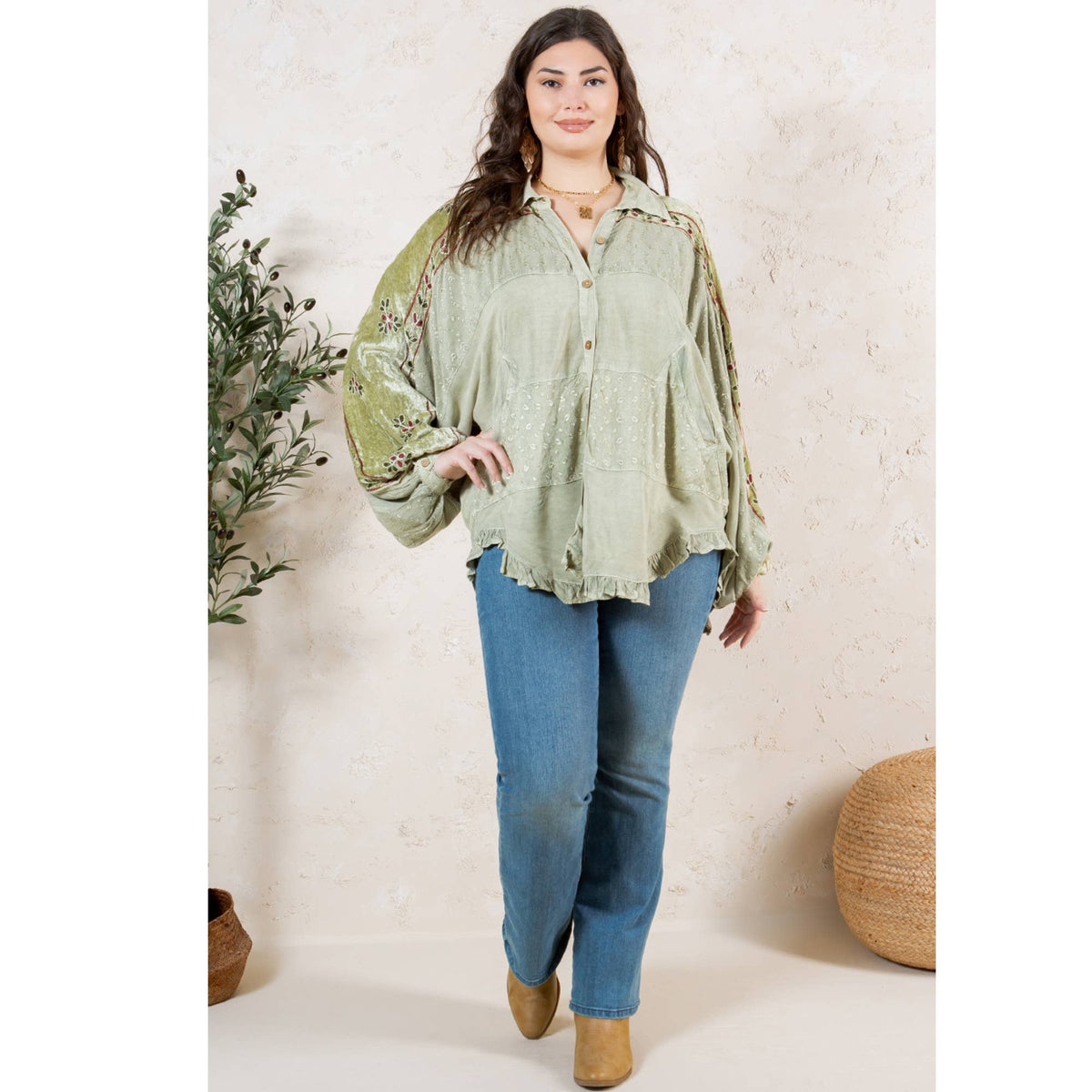 Bohemian Elegance: Stonewashed Rayon Top: Olive / REGULAR (S-M-L-XL-1-2-2-1)