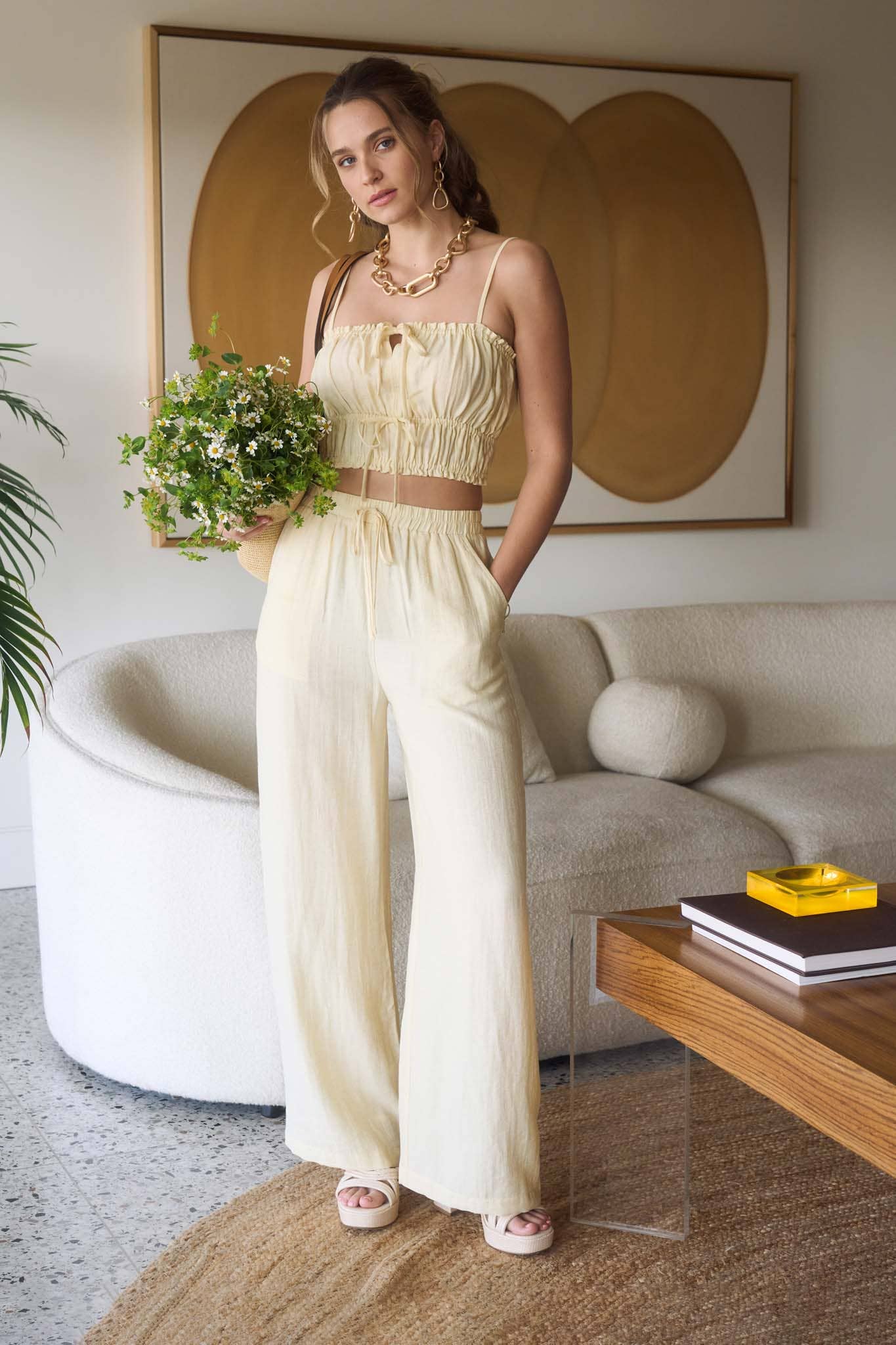 FRONT TIE CROPPED CAMI TOP AND WIDE LEG PANT SET: LIGHT YELLOW