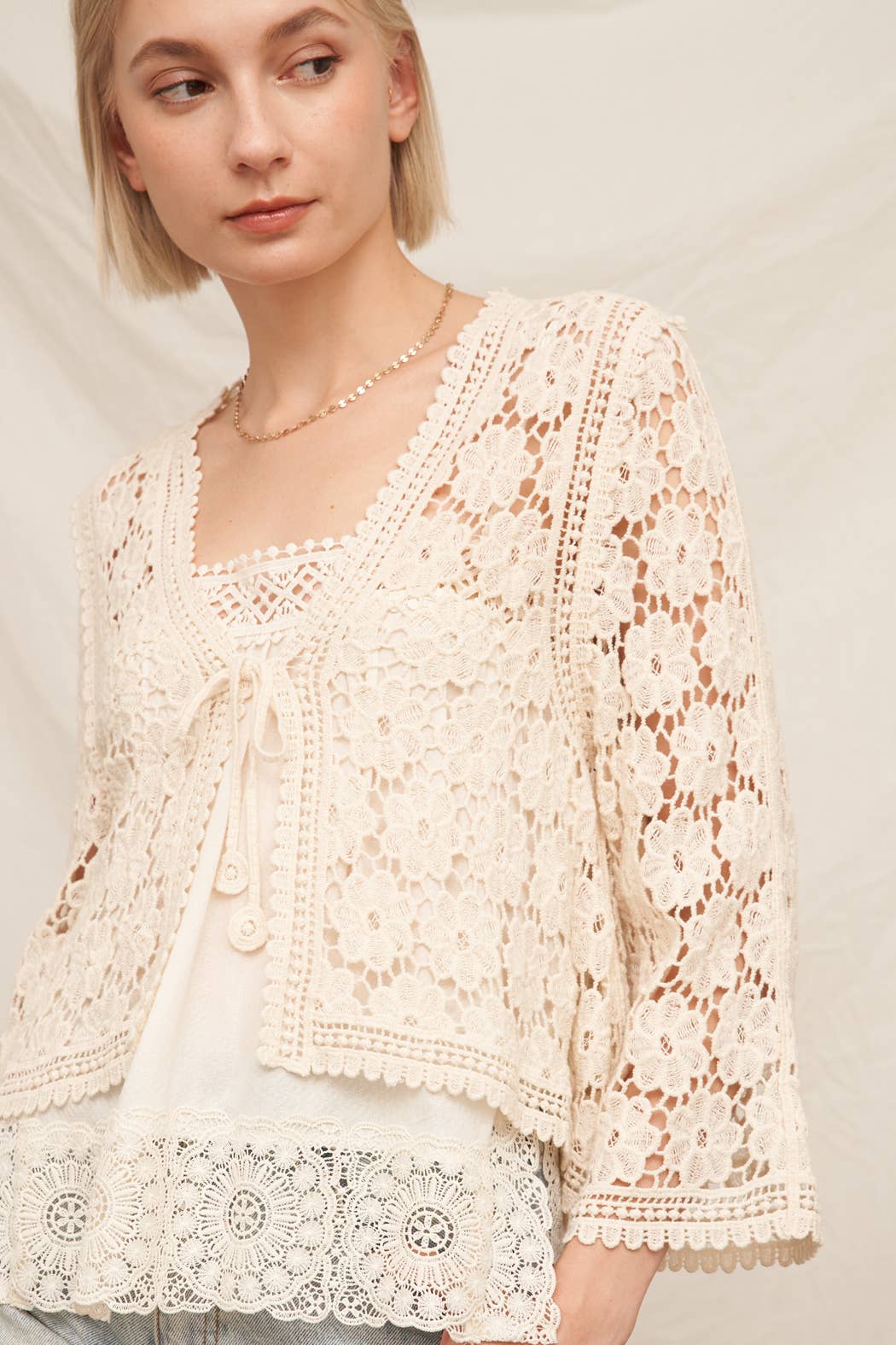Floral Crochet Tie Front Cardigan: Natural / S/M