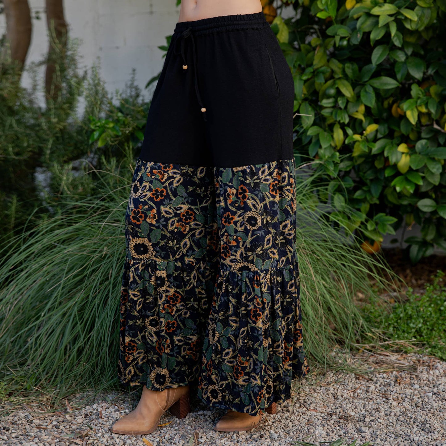Runway-Ready Knit & Woven Pants with Prints & Relaxed Drape: Chambray / REGULAR (S-M-L-XL 1-2-2-1)