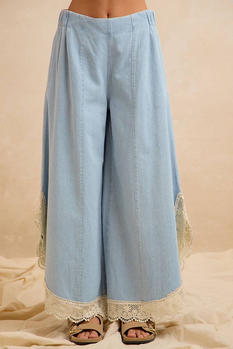 WIDE LEG CROCHET LACE WITH TULIP HEM JEANS: DENIM / XL