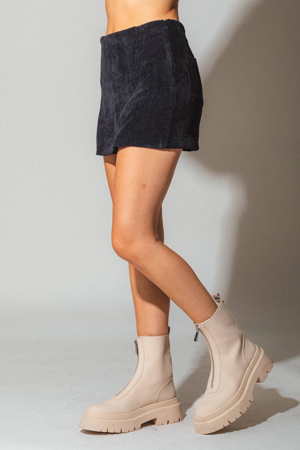 LP81303-Low waist corduroy skort: PLUM / S-M-L/2-2-2