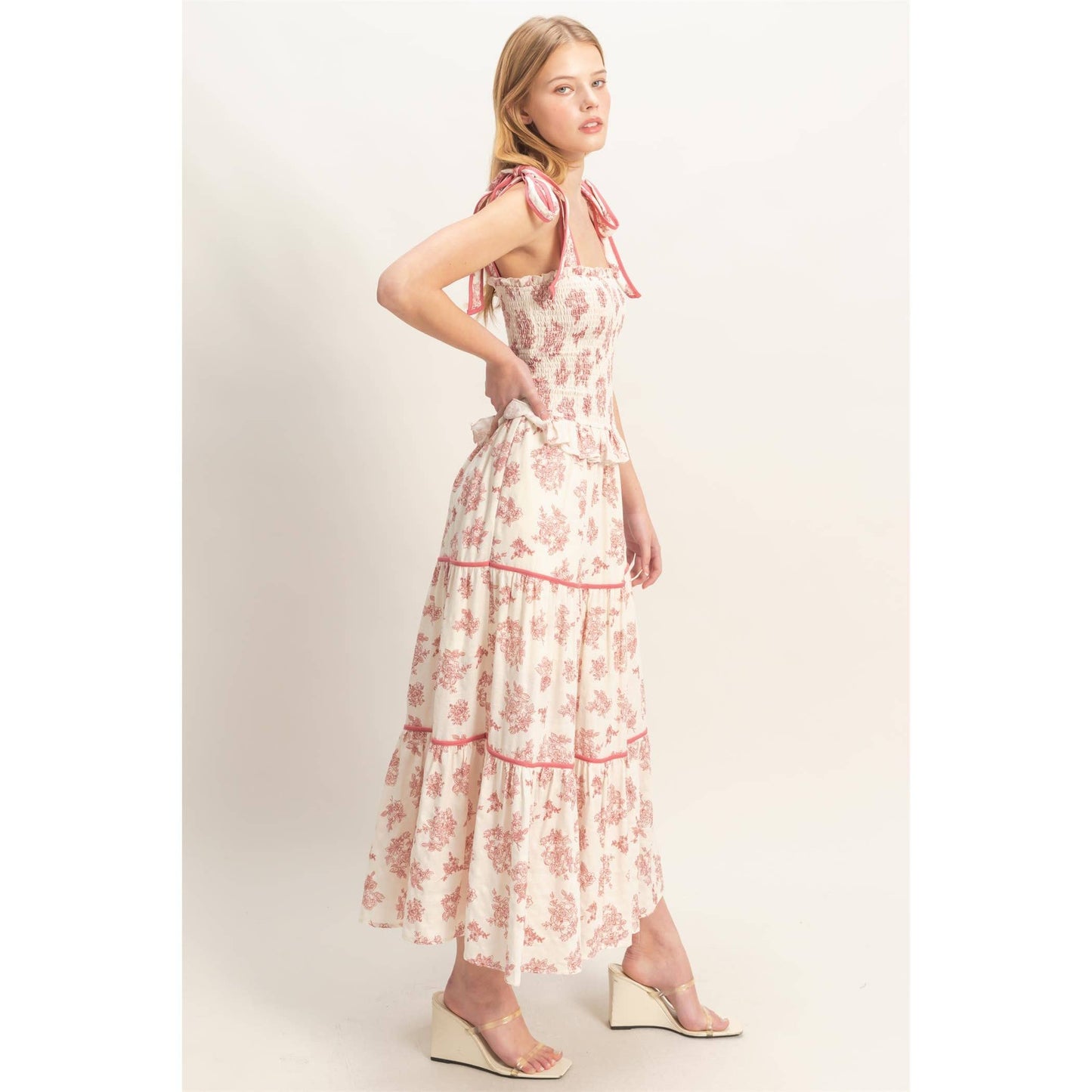 Floral Tiered Sundress: BLACK / S-M-L(2-2-2)