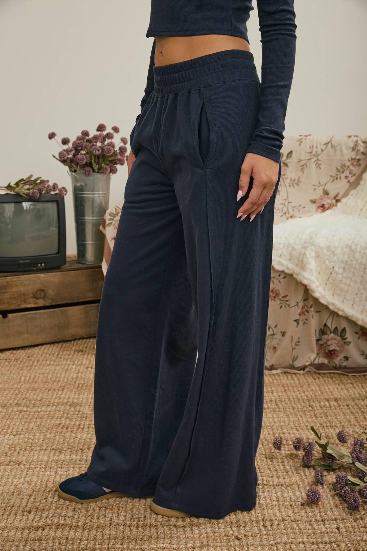 ELASTIC WAIST SIDE PANEL KNIT LOUNGE PANTS : BROWN