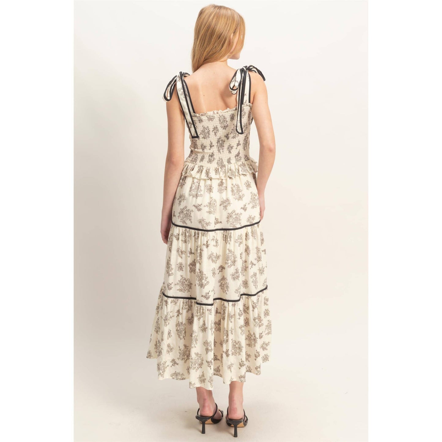 Floral Tiered Sundress: BLACK / S-M-L(2-2-2)